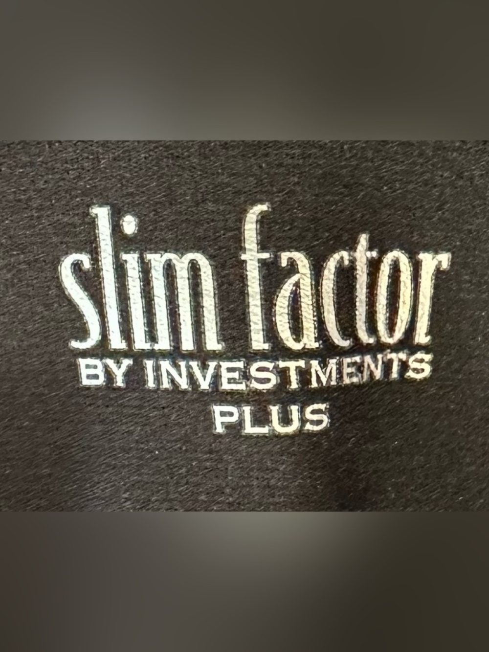 Slim Factor by Investments Black and White Vertical Abstract Patterned Leggings - Picture 3 of 4